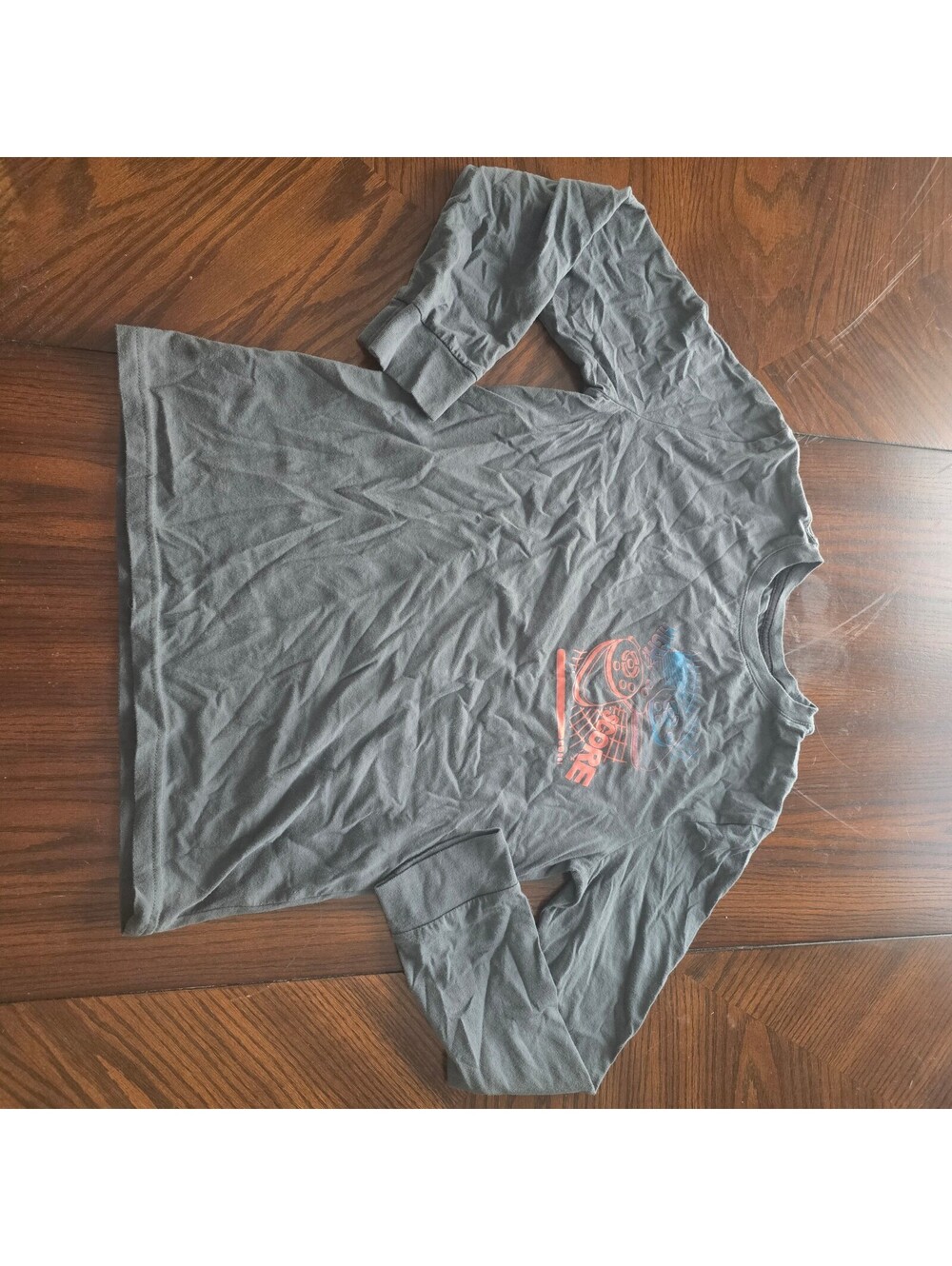 Sonoma gray long sleeve graphic tee video game controller